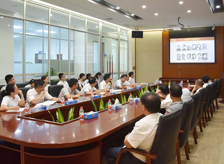 1562113271372760.jpg 640.webp (3).jpg